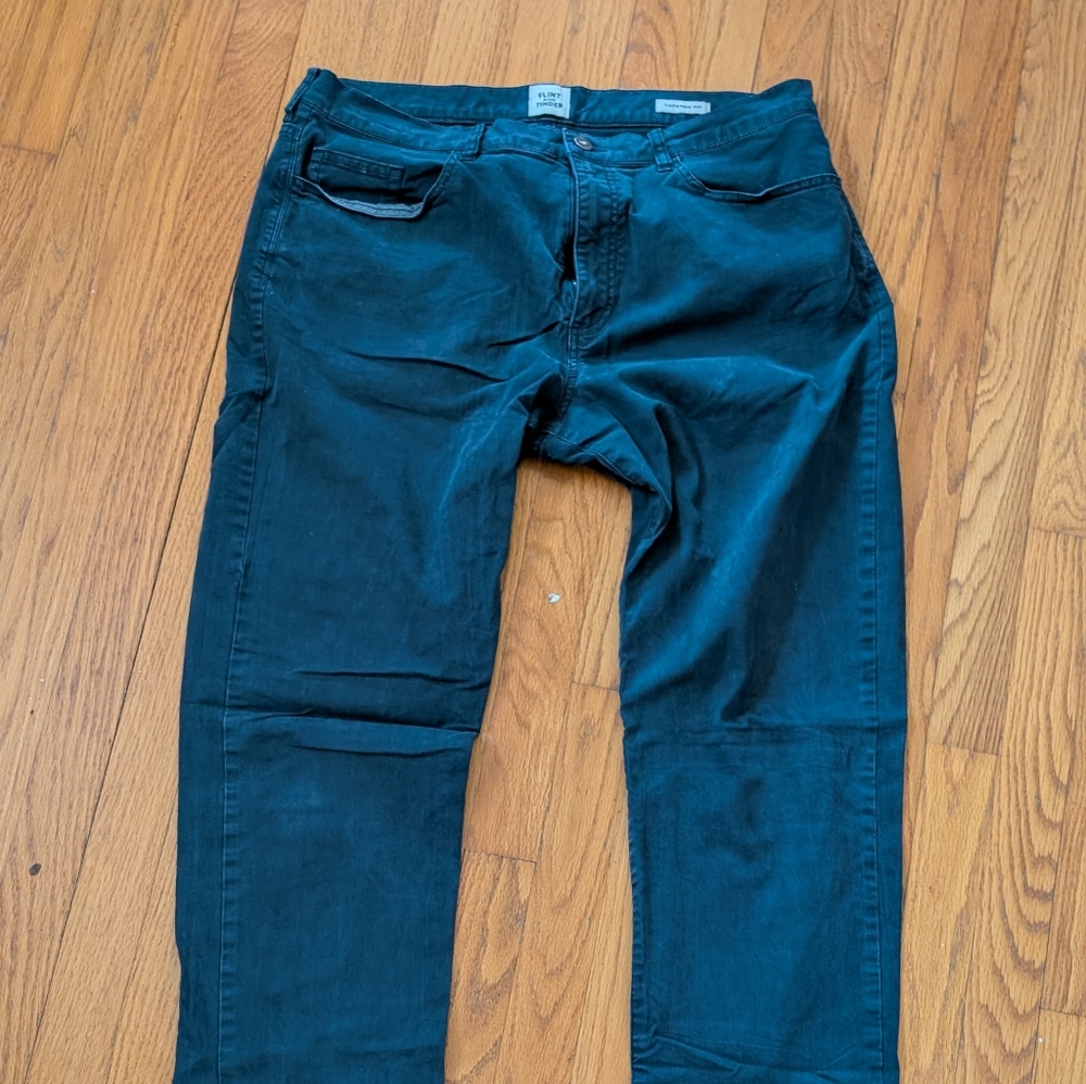 Flint And Tinder Tapered Fit Pants